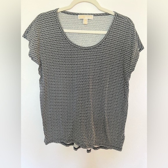 Michael Kors Geometric black and white top size M - Picture 1 of 3